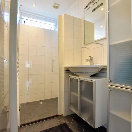 With Covered Porch And Sauna Holiday home *