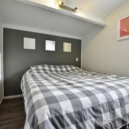 With Covered Porch And Sauna *